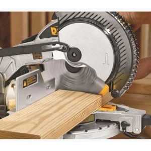 اره فارسی بر دیوالت مدل DW713