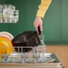 شستشو در ماشین ظرفشویی سرخ کن فیلیپس مدل HD9218