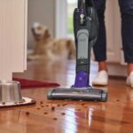 جاروشارژی 18 ولت بلک اند دکر مدل SVJ520BFSP