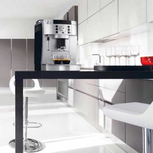 اسپرسوساز دلونگی مدل magnifica s ecam 22.110