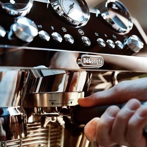 اسپرسوساز دلونگی مدل EC9665M